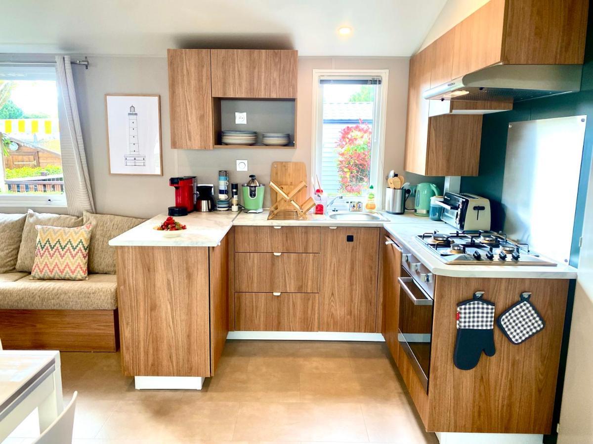 Mobil Home Excellence 6 Personnes Au Camping Mer Et Soleil, Saint George D'Oleron Les Sables Vignier Eksteriør billede